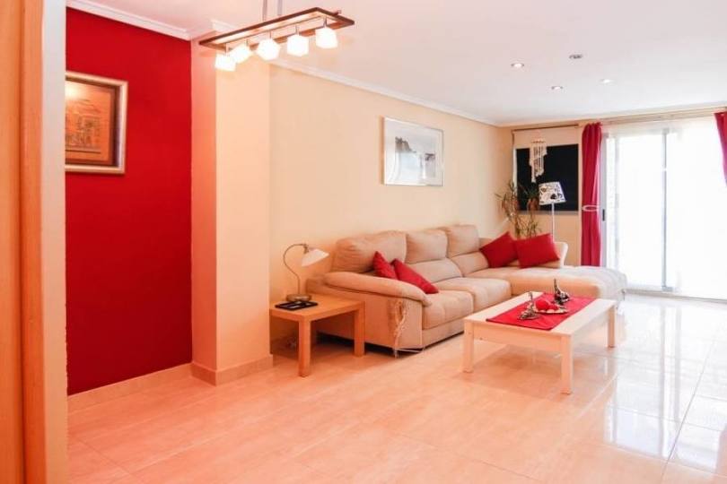 Dénia,Alicante,España,3 Bedrooms Bedrooms,2 BathroomsBathrooms,Pisos,9960