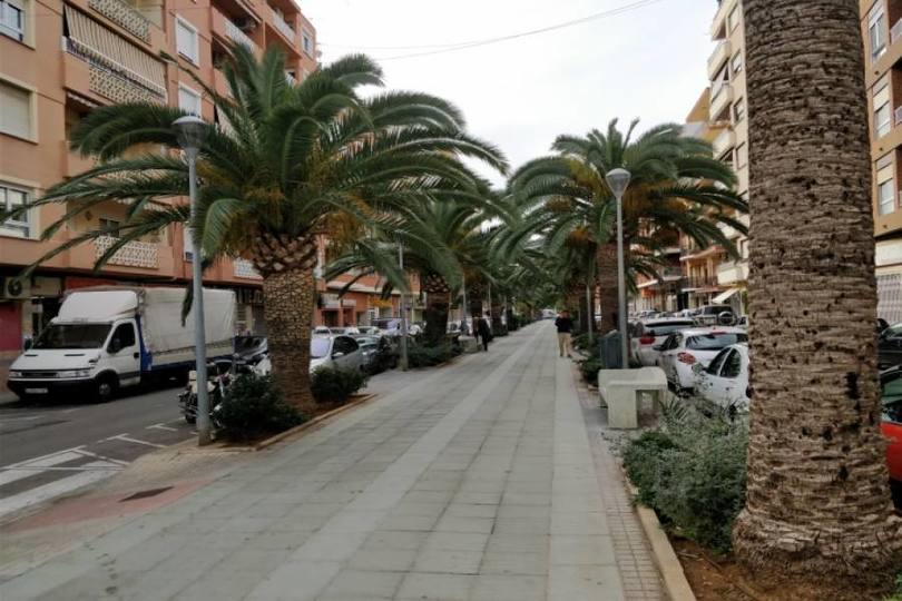 Dénia,Alicante,España,4 Bedrooms Bedrooms,2 BathroomsBathrooms,Pisos,9985
