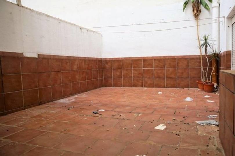 Dénia,Alicante,España,4 Bedrooms Bedrooms,1 BañoBathrooms,Pisos,9989