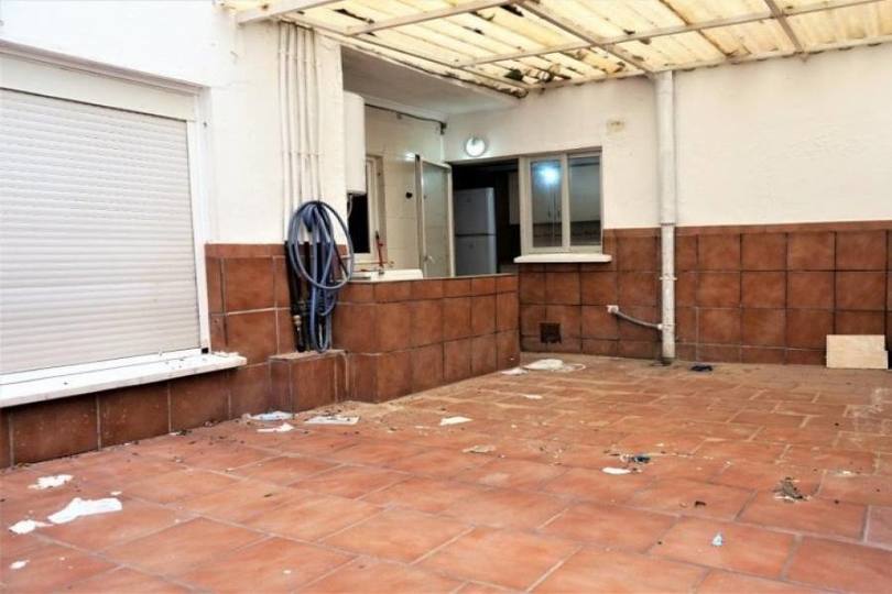 Dénia,Alicante,España,4 Bedrooms Bedrooms,1 BañoBathrooms,Pisos,9989