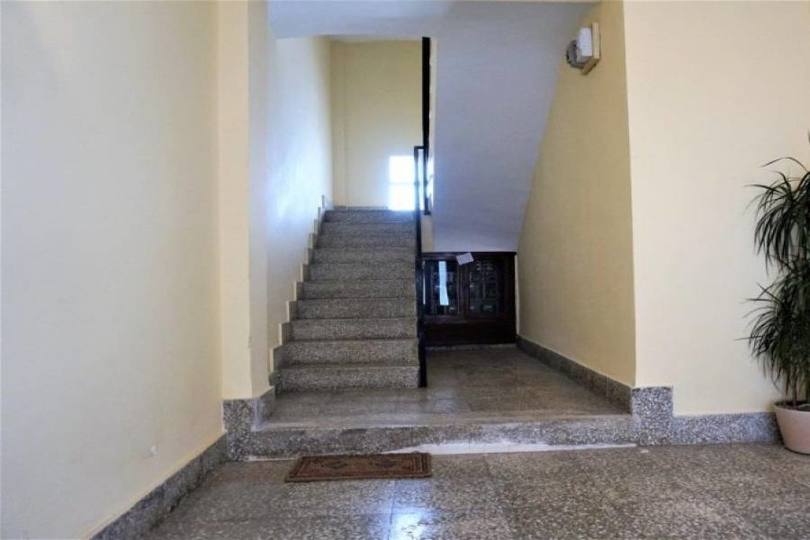 Dénia,Alicante,España,4 Bedrooms Bedrooms,2 BathroomsBathrooms,Pisos,10014