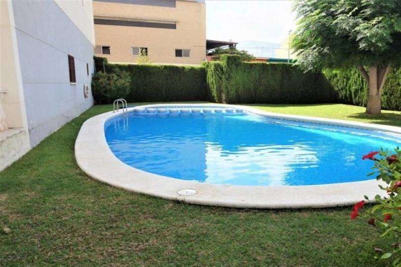 Dénia,Alicante,España,4 Bedrooms Bedrooms,2 BathroomsBathrooms,Pisos,10021