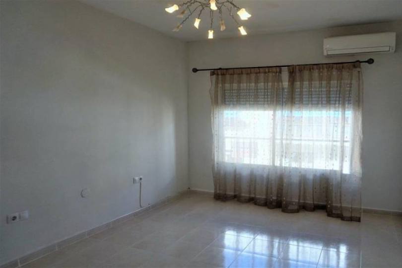 Dénia,Alicante,España,3 Bedrooms Bedrooms,1 BañoBathrooms,Pisos,10023