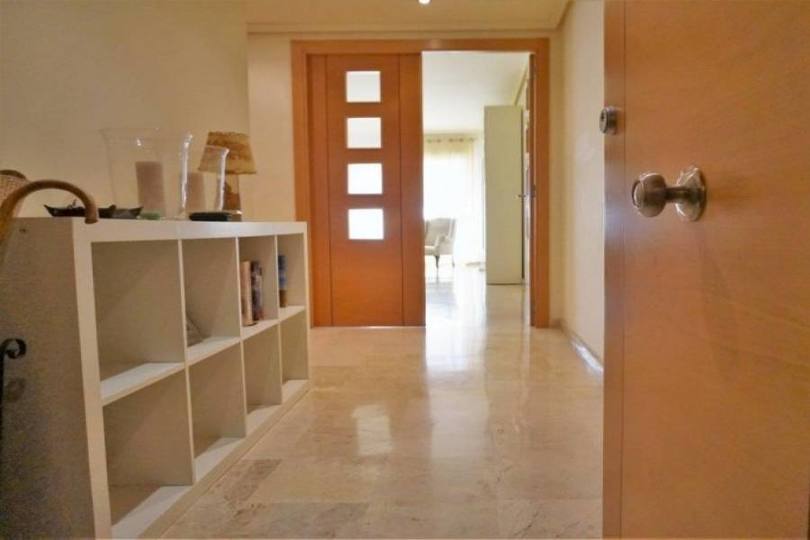 Dénia,Alicante,España,3 Bedrooms Bedrooms,2 BathroomsBathrooms,Pisos,10031