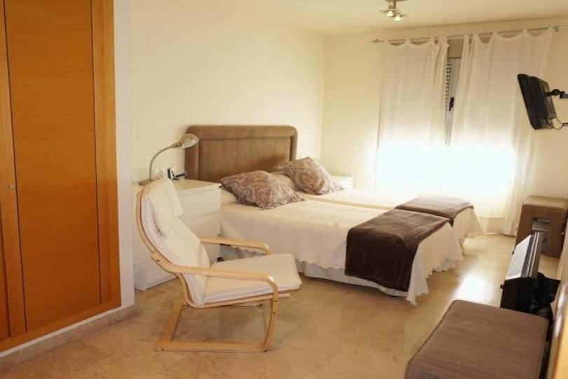 Dénia,Alicante,España,3 Bedrooms Bedrooms,2 BathroomsBathrooms,Pisos,10031