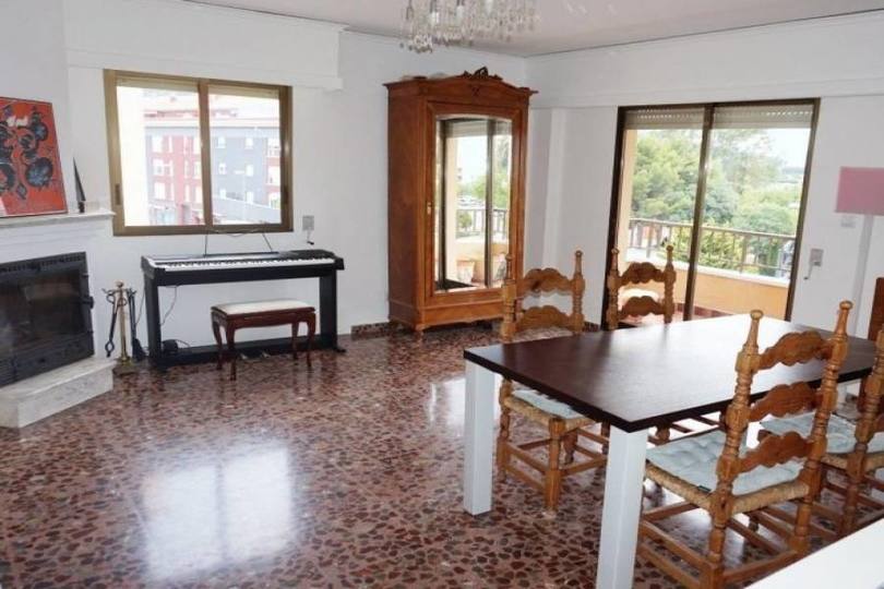 Dénia,Alicante,España,4 Bedrooms Bedrooms,2 BathroomsBathrooms,Pisos,10034