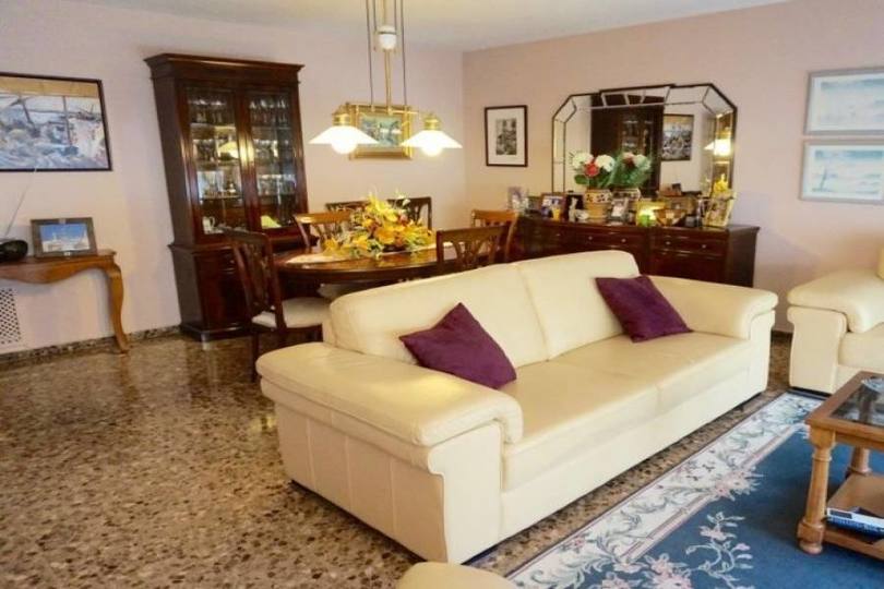 Dénia,Alicante,España,4 Bedrooms Bedrooms,2 BathroomsBathrooms,Pisos,10047