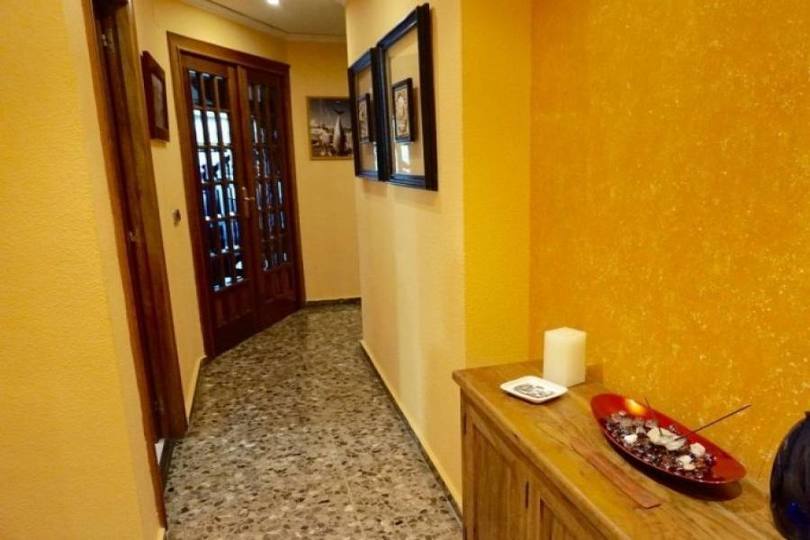 Dénia,Alicante,España,4 Bedrooms Bedrooms,2 BathroomsBathrooms,Pisos,10047