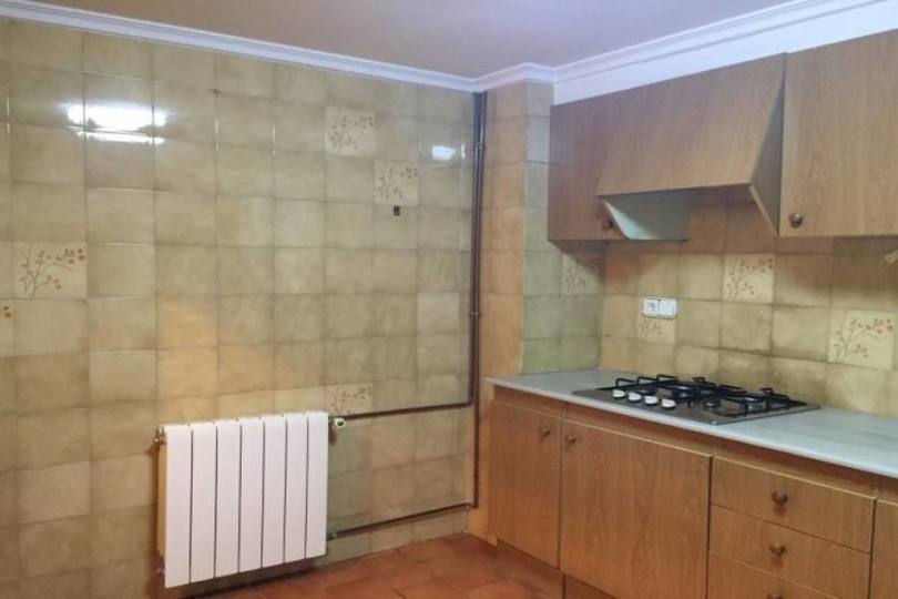 Alcoy-Alcoi,Alicante,España,3 Bedrooms Bedrooms,1 BañoBathrooms,Pisos,10049