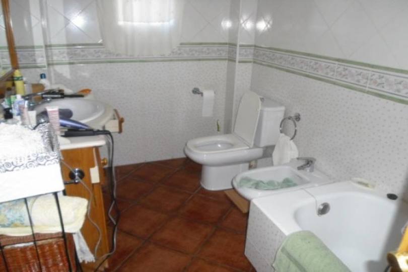 Pedreguer,Alicante,España,4 Bedrooms Bedrooms,2 BathroomsBathrooms,Pisos,10077