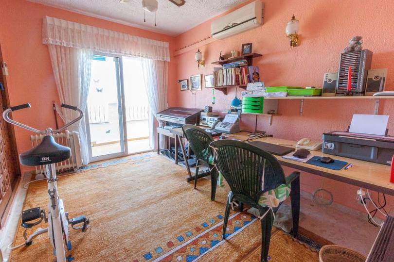 Benidoleig,Alicante,España,4 Bedrooms Bedrooms,3 BathroomsBathrooms,Pisos,10139