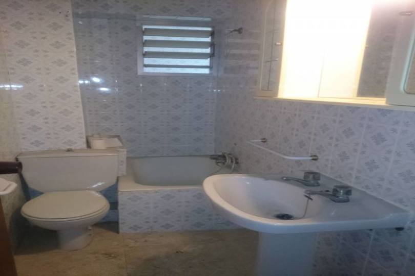 Alicante,Alicante,España,2 Bedrooms Bedrooms,1 BañoBathrooms,Pisos,10170
