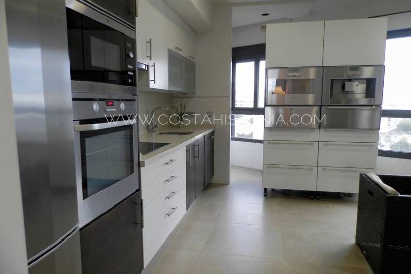 Villajoyosa,Alicante,España,4 Bedrooms Bedrooms,4 BathroomsBathrooms,Pisos,10176