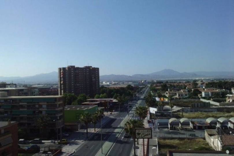 Alicante,Alicante,España,3 Bedrooms Bedrooms,2 BathroomsBathrooms,Pisos,10178