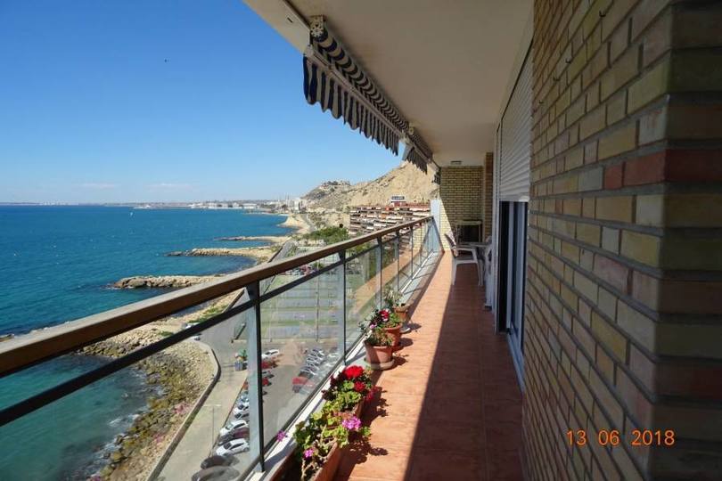 Alicante,Alicante,España,5 Bedrooms Bedrooms,2 BathroomsBathrooms,Pisos,10184