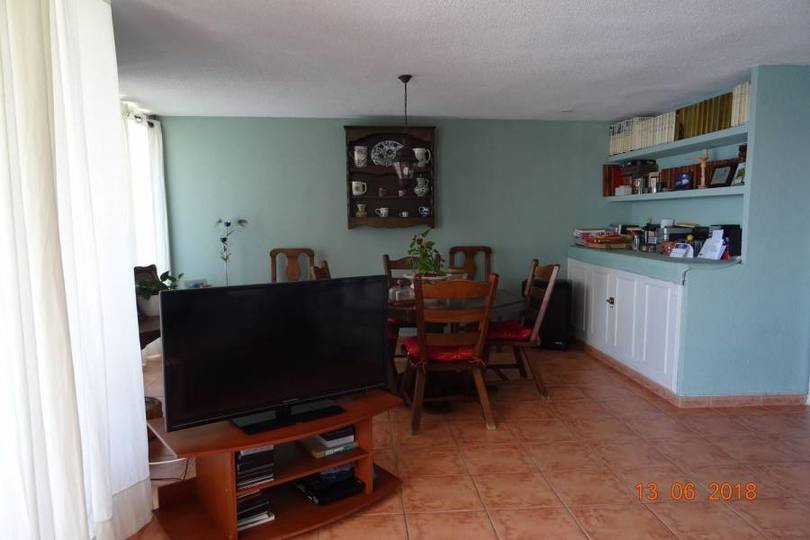 Alicante,Alicante,España,5 Bedrooms Bedrooms,2 BathroomsBathrooms,Pisos,10184