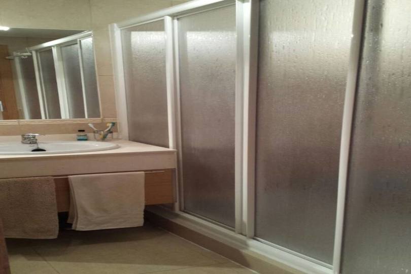 Alicante,Alicante,España,3 Bedrooms Bedrooms,2 BathroomsBathrooms,Pisos,10189