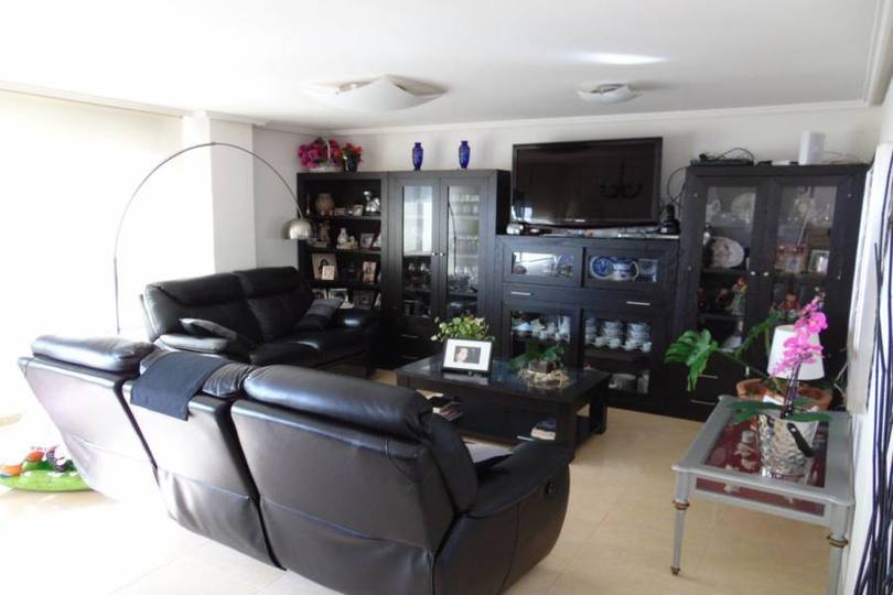 Alicante,Alicante,España,3 Bedrooms Bedrooms,2 BathroomsBathrooms,Pisos,10189