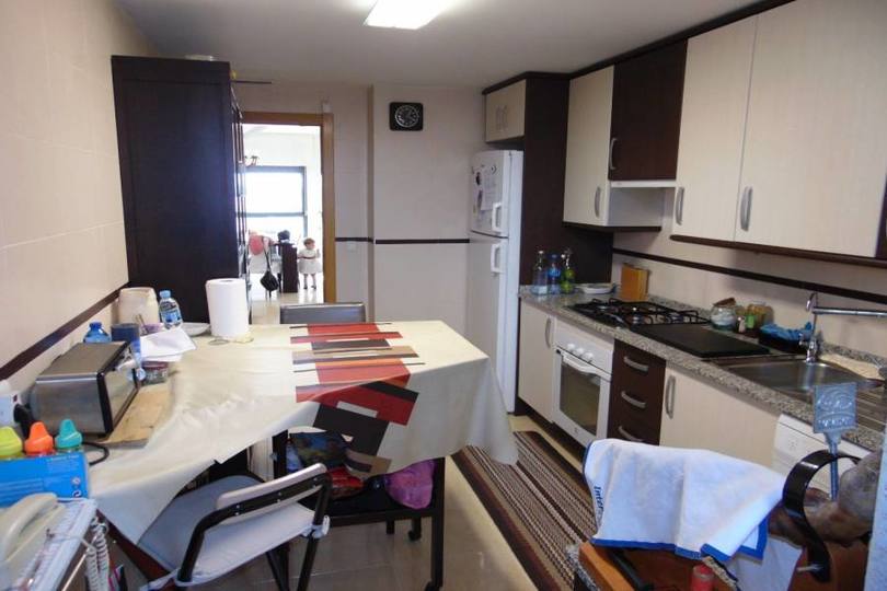 Alicante,Alicante,España,3 Bedrooms Bedrooms,2 BathroomsBathrooms,Pisos,10189