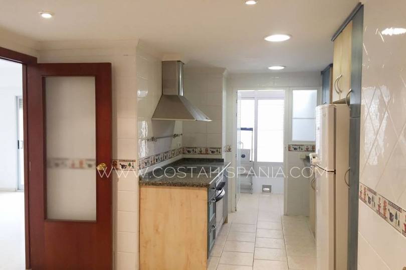 Alicante,Alicante,España,3 Bedrooms Bedrooms,2 BathroomsBathrooms,Pisos,10191