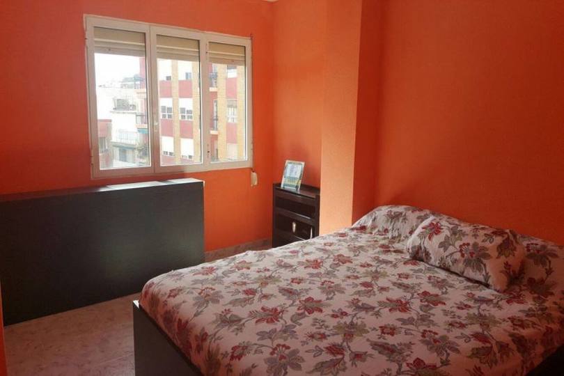 Alicante,Alicante,España,3 Bedrooms Bedrooms,1 BañoBathrooms,Pisos,10206