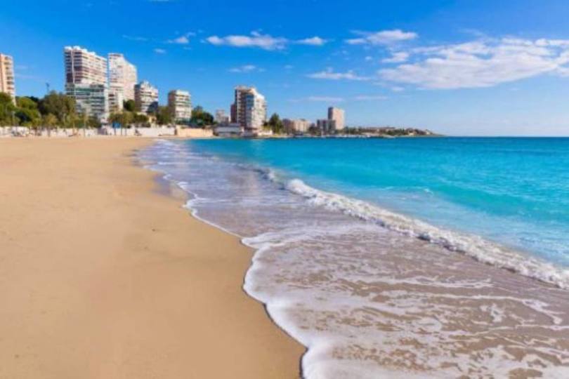 Alicante,Alicante,España,3 Bedrooms Bedrooms,1 BañoBathrooms,Pisos,10206