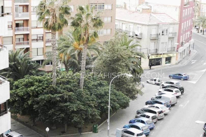 Alicante,Alicante,España,4 Bedrooms Bedrooms,2 BathroomsBathrooms,Pisos,10211