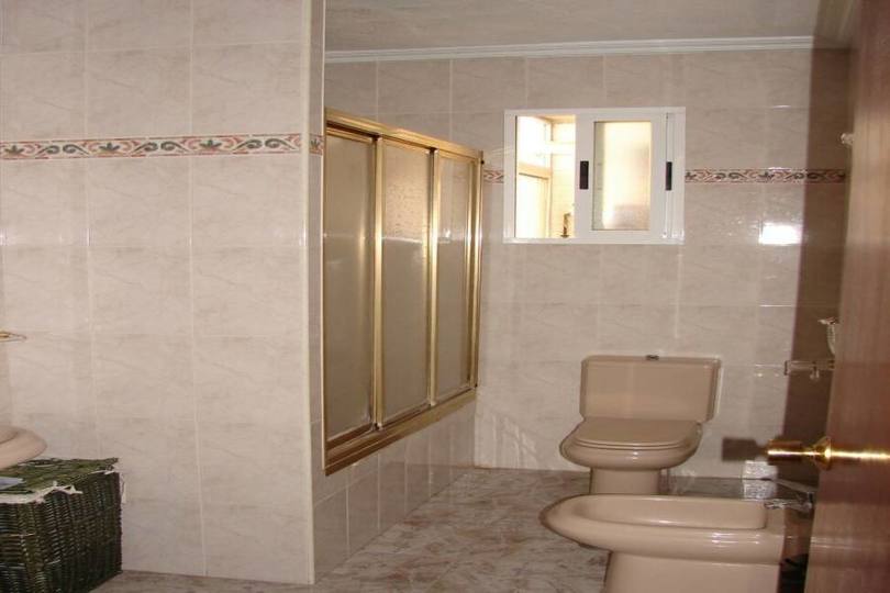 Crevillente,Alicante,España,4 Bedrooms Bedrooms,2 BathroomsBathrooms,Pisos,10235