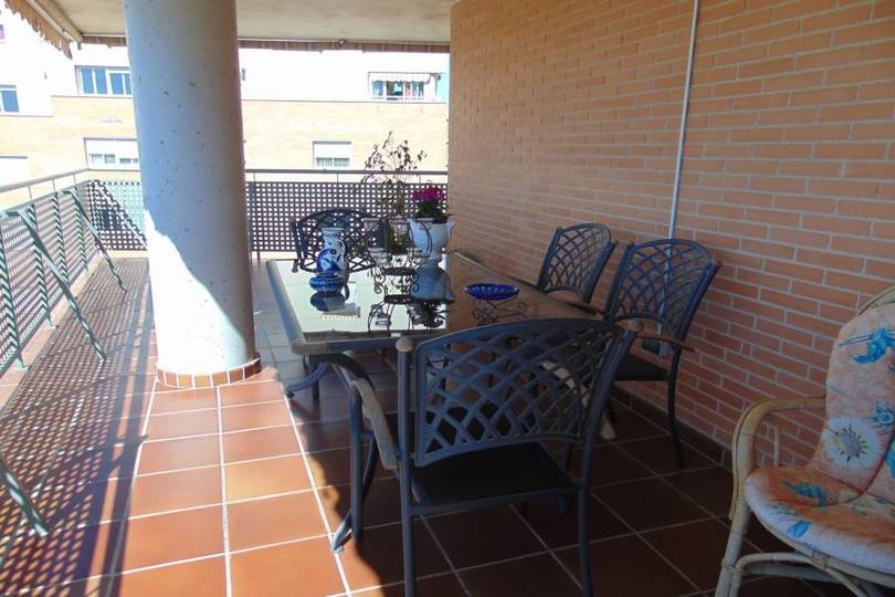 Alicante,Alicante,España,3 Bedrooms Bedrooms,2 BathroomsBathrooms,Pisos,10237