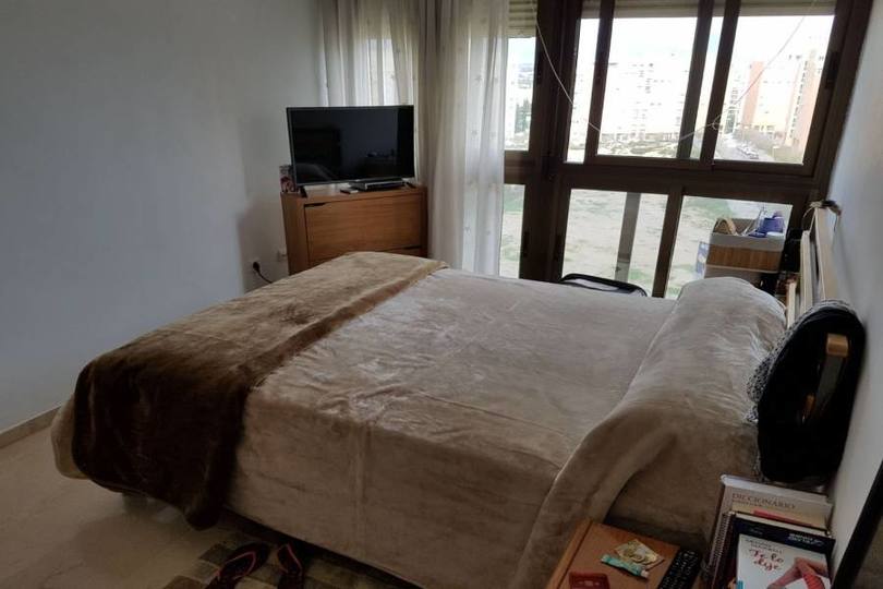 Alicante,Alicante,España,3 Bedrooms Bedrooms,2 BathroomsBathrooms,Pisos,10265