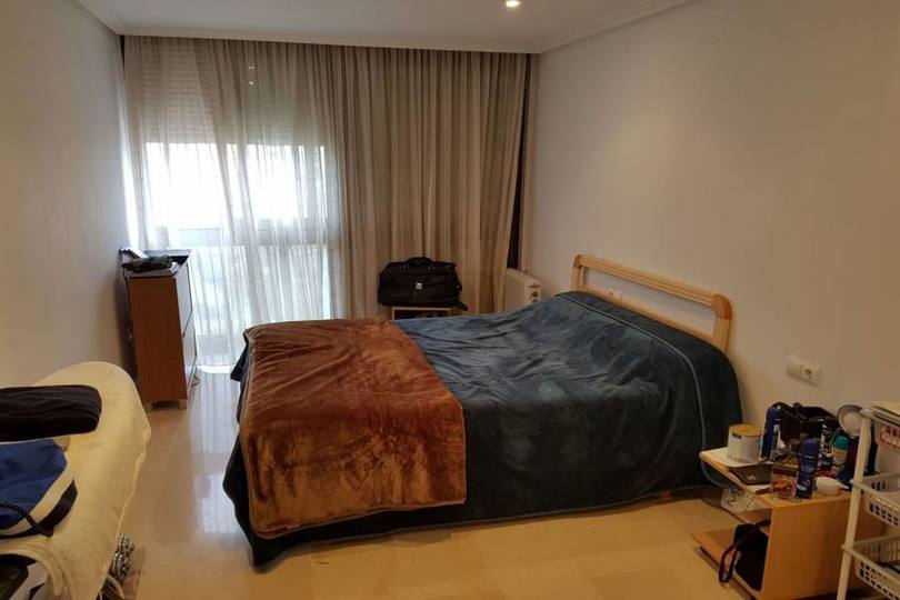 Alicante,Alicante,España,3 Bedrooms Bedrooms,2 BathroomsBathrooms,Pisos,10265