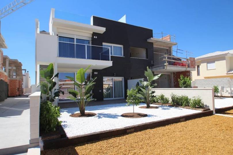 Torrevieja,Alicante,España,3 Bedrooms Bedrooms,2 BathroomsBathrooms,Pisos,11545