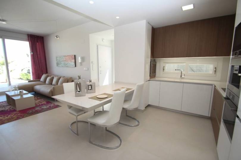 Torrevieja,Alicante,España,3 Bedrooms Bedrooms,2 BathroomsBathrooms,Pisos,11545