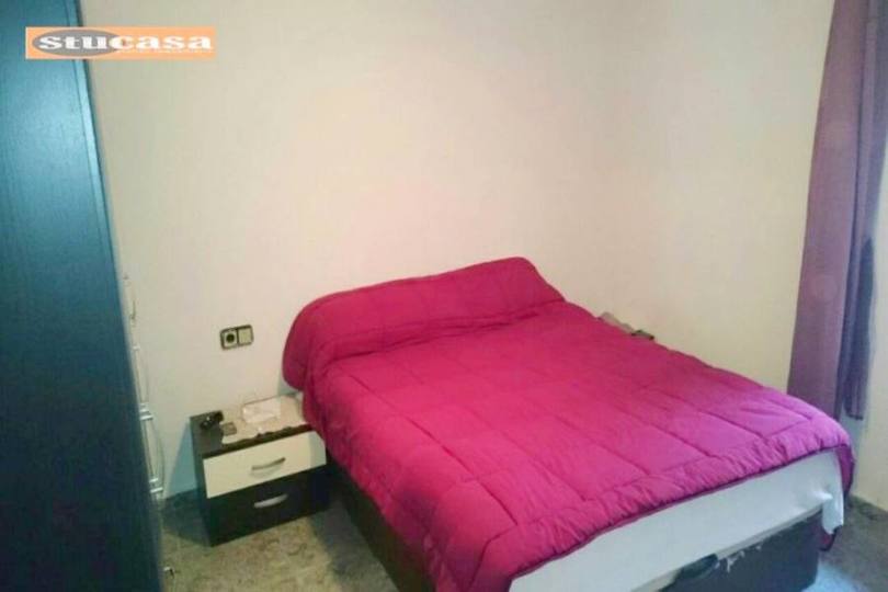 Alicante,Alicante,España,3 Bedrooms Bedrooms,1 BañoBathrooms,Pisos,11560