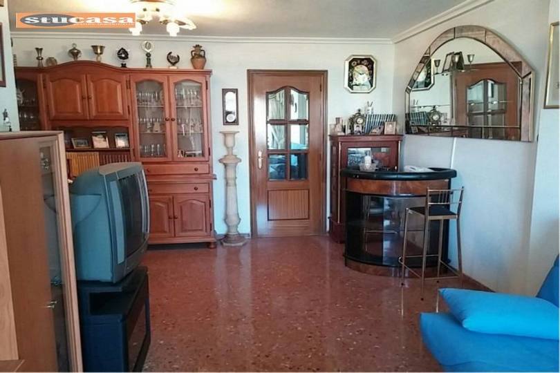Alicante,Alicante,España,3 Bedrooms Bedrooms,2 BathroomsBathrooms,Pisos,11581