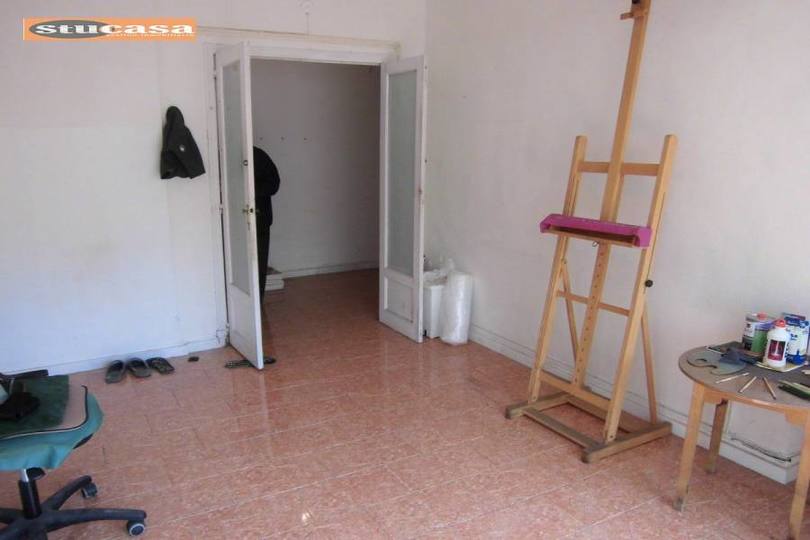 Alicante,Alicante,España,5 Bedrooms Bedrooms,2 BathroomsBathrooms,Pisos,11586