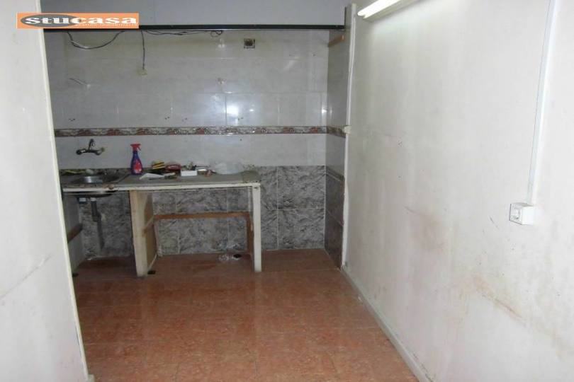Alicante,Alicante,España,5 Bedrooms Bedrooms,2 BathroomsBathrooms,Pisos,11586