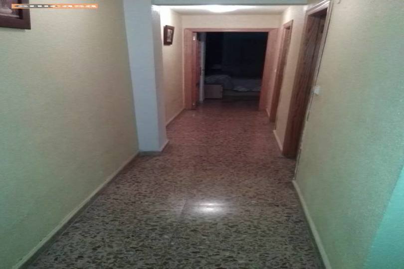 Alicante,Alicante,España,3 Bedrooms Bedrooms,1 BañoBathrooms,Pisos,11589