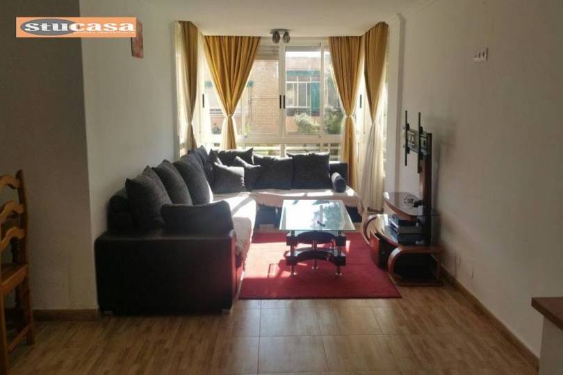 Alicante,Alicante,España,4 Bedrooms Bedrooms,1 BañoBathrooms,Pisos,11595