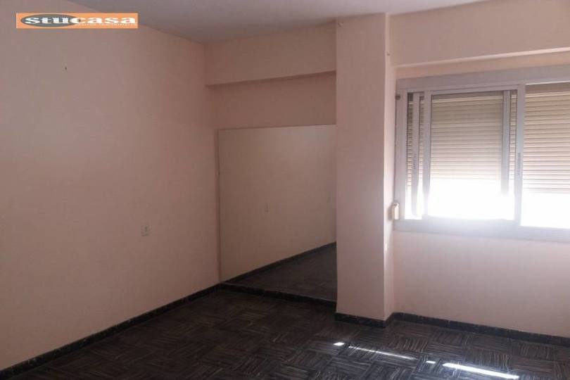 Alicante,Alicante,España,3 Bedrooms Bedrooms,1 BañoBathrooms,Pisos,11598