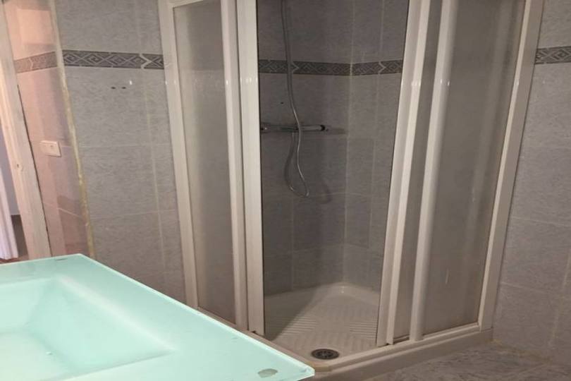 Alicante,Alicante,España,3 Bedrooms Bedrooms,1 BañoBathrooms,Pisos,11606