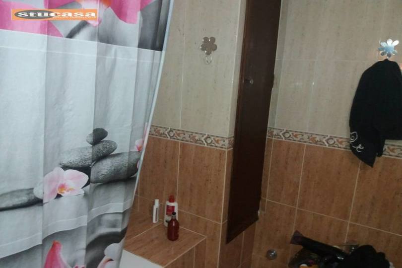 Alicante,Alicante,España,3 Bedrooms Bedrooms,1 BañoBathrooms,Pisos,11608