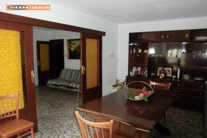Alicante,Alicante,España,3 Bedrooms Bedrooms,1 BañoBathrooms,Pisos,11615