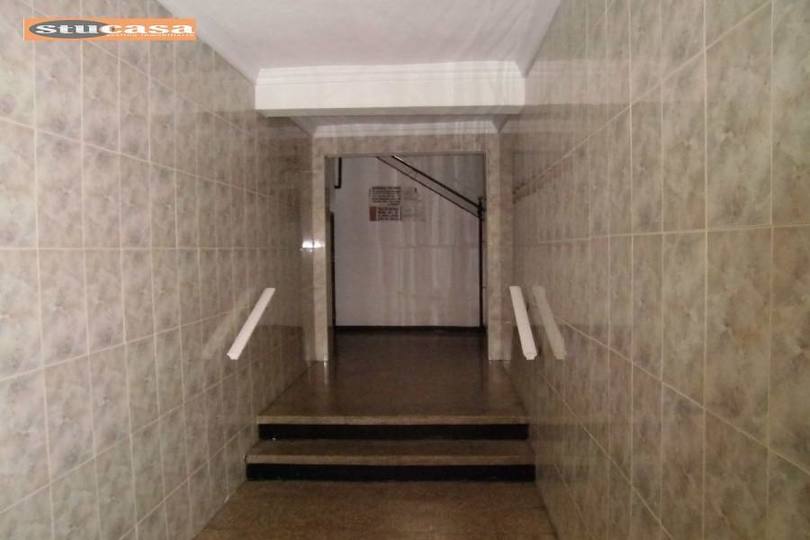 Alicante,Alicante,España,3 Bedrooms Bedrooms,1 BañoBathrooms,Pisos,11615