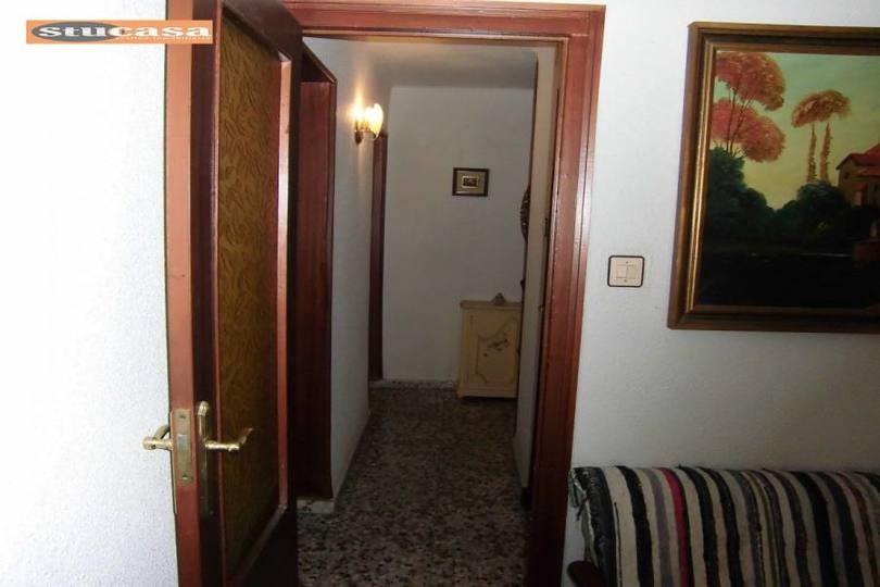 Alicante,Alicante,España,3 Bedrooms Bedrooms,1 BañoBathrooms,Pisos,11615
