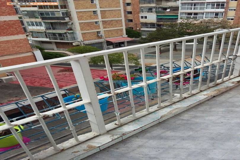 Alicante,Alicante,España,3 Bedrooms Bedrooms,1 BañoBathrooms,Pisos,11617