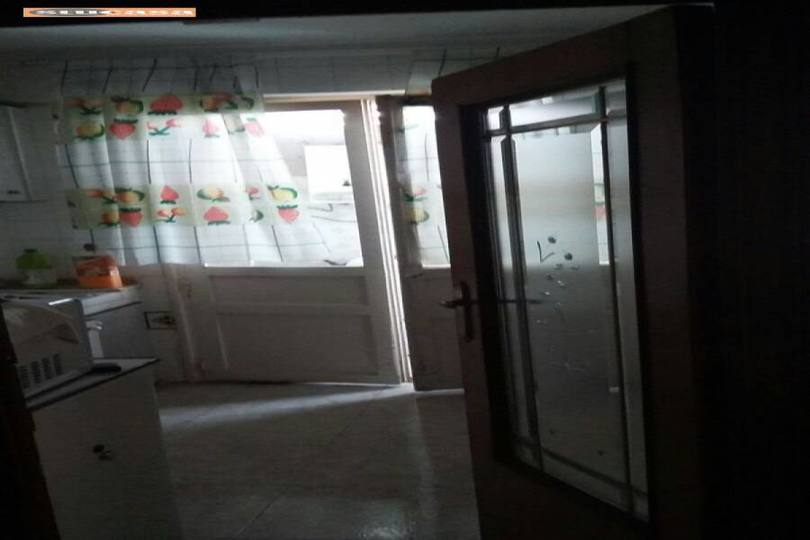 Alicante,Alicante,España,3 Bedrooms Bedrooms,1 BañoBathrooms,Pisos,11617