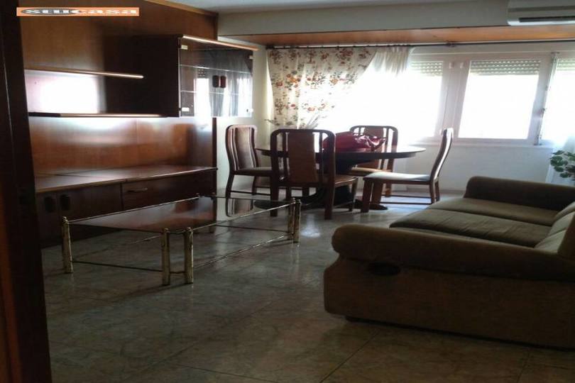 Alicante,Alicante,España,4 Bedrooms Bedrooms,2 BathroomsBathrooms,Pisos,11626