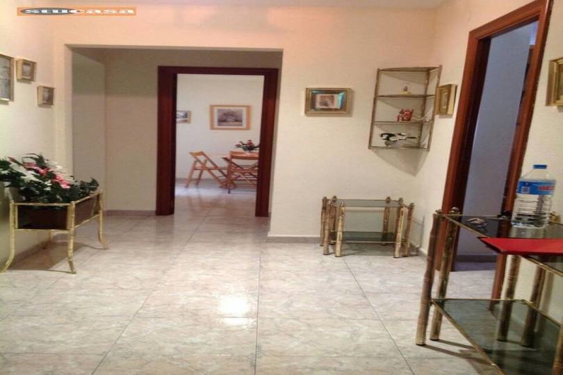 Alicante,Alicante,España,4 Bedrooms Bedrooms,2 BathroomsBathrooms,Pisos,11626