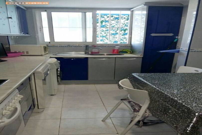 Alicante,Alicante,España,2 Bedrooms Bedrooms,1 BañoBathrooms,Pisos,11627